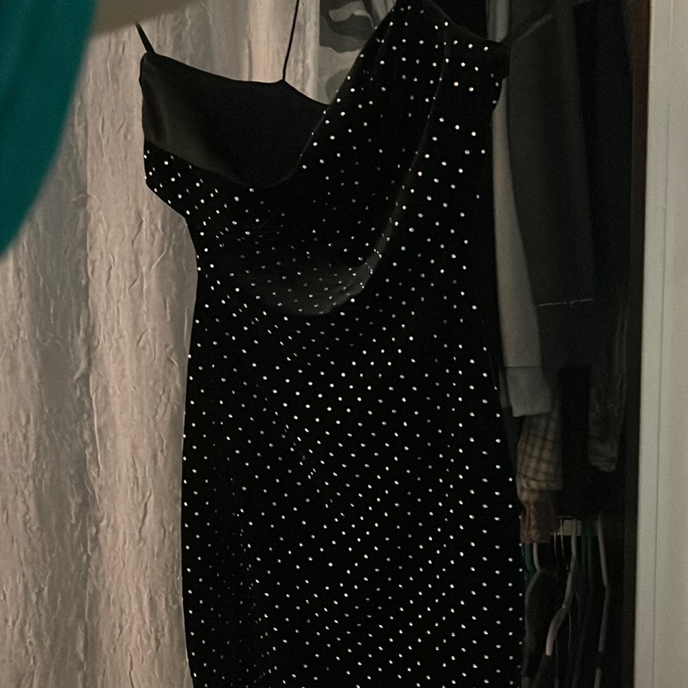 One shoulder tight rhinestoned dress